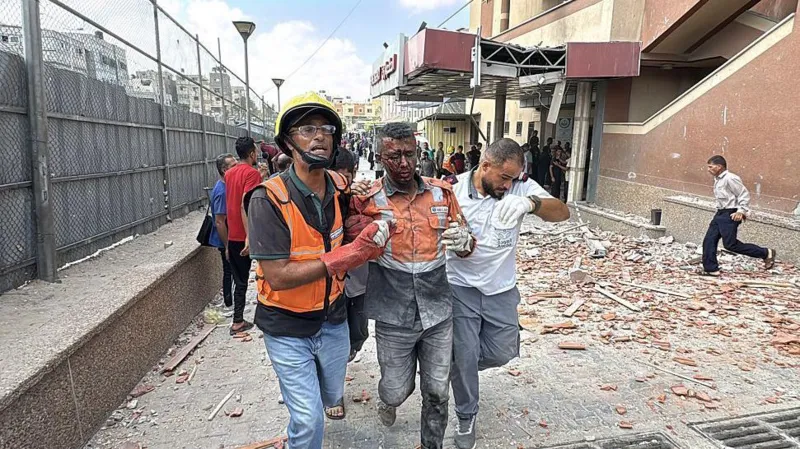 استشهاد 4 صحفيين ضمن 15 ضحية في قصف إسرائيلي استهدف مستشفى بغزة