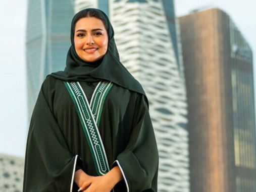 المرأة في 2024: أرقام رسمية ترصد التحولات في حياة السعوديات