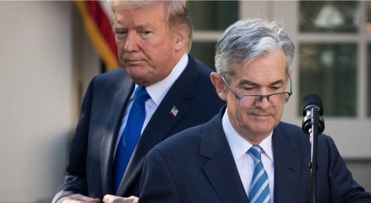 ترمب يتهم رئيس الفيدرالي بإلحاق الضرر بقطاع الإسكان