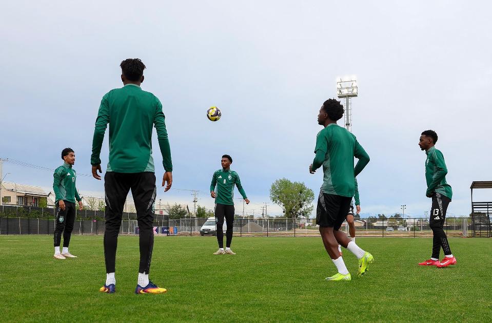 الأخضر يختتم تحضيراته لمواجهة كولومبيا في كأس العالم للشباب