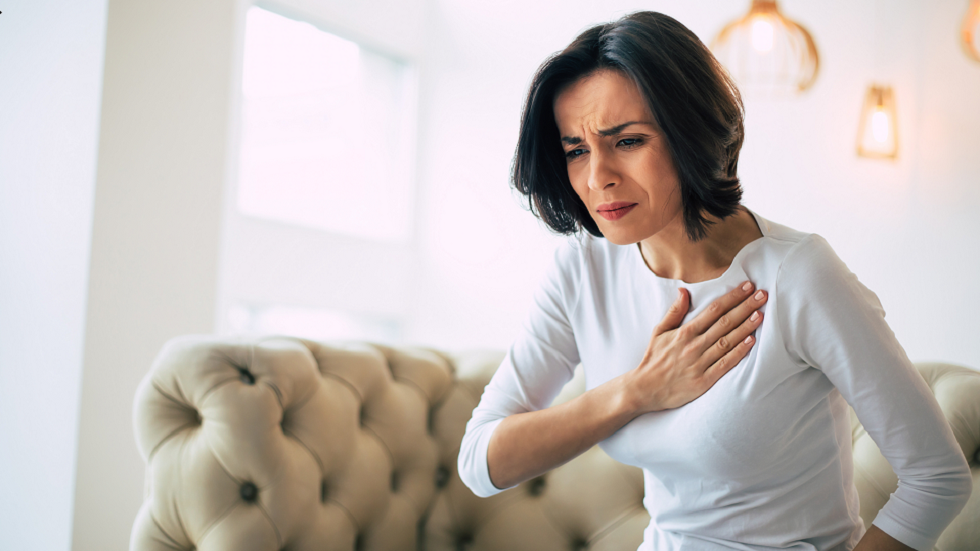 دراسة تكشف أسباب غير تقليدية للنوبات القلبية لدى النساء