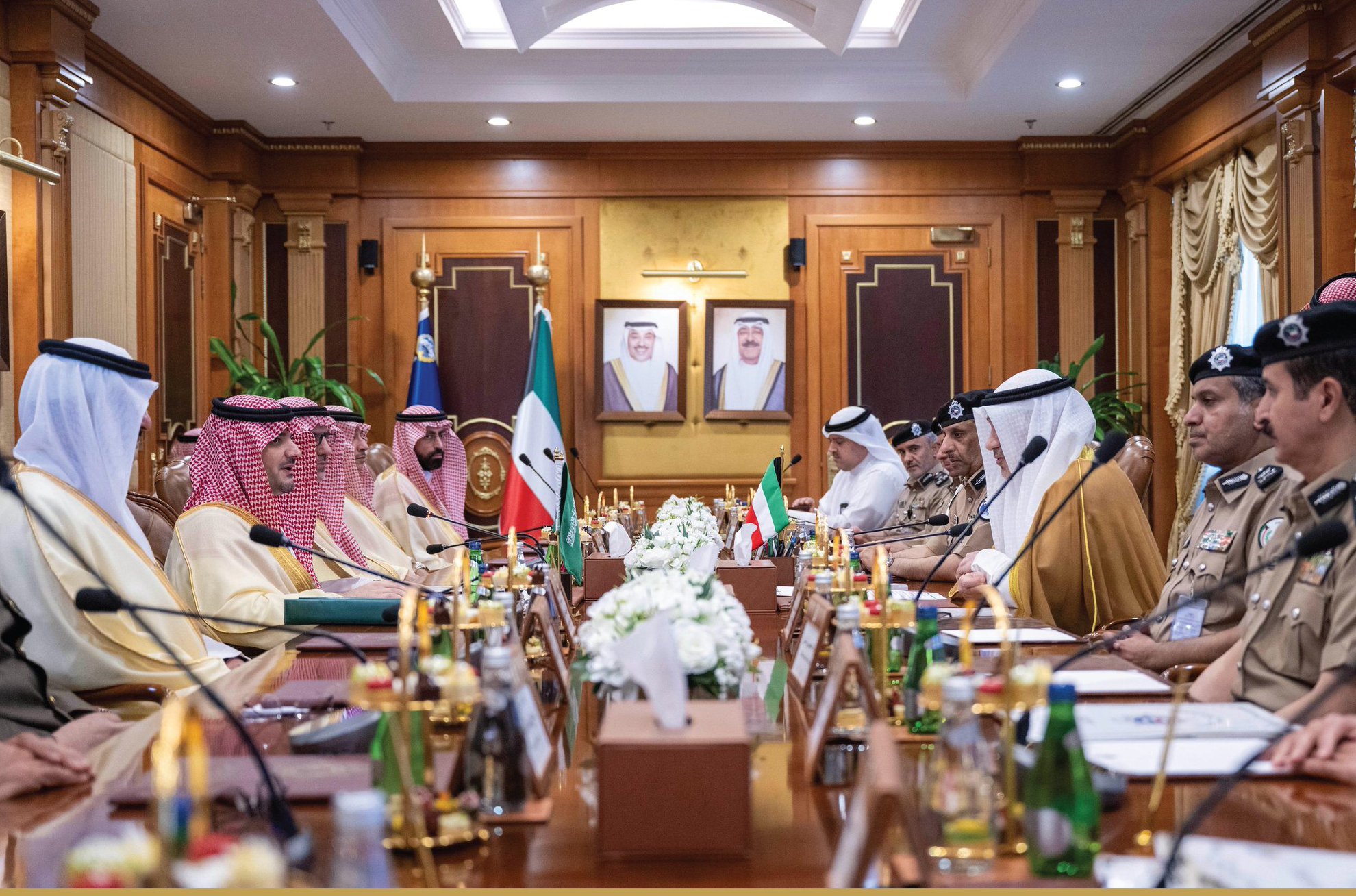 وزير الداخلية يبحث مع نظيره الكويتي تعزيز التعاون الأمني