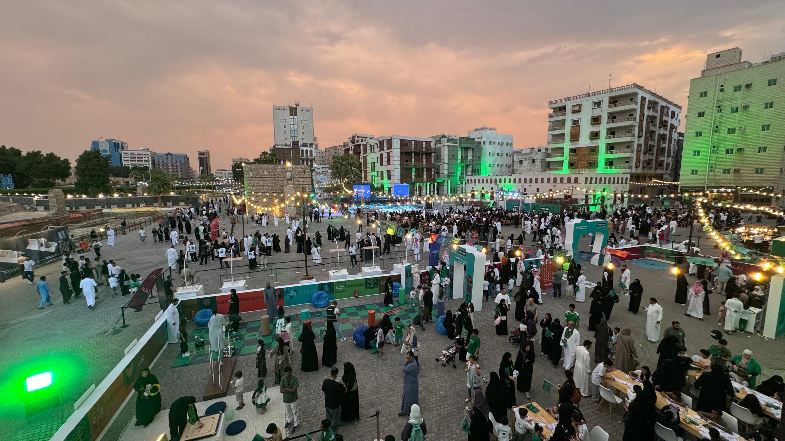جدة التاريخية تحتفي باليوم الوطني بنغمات “طارق عبدالحكيم”