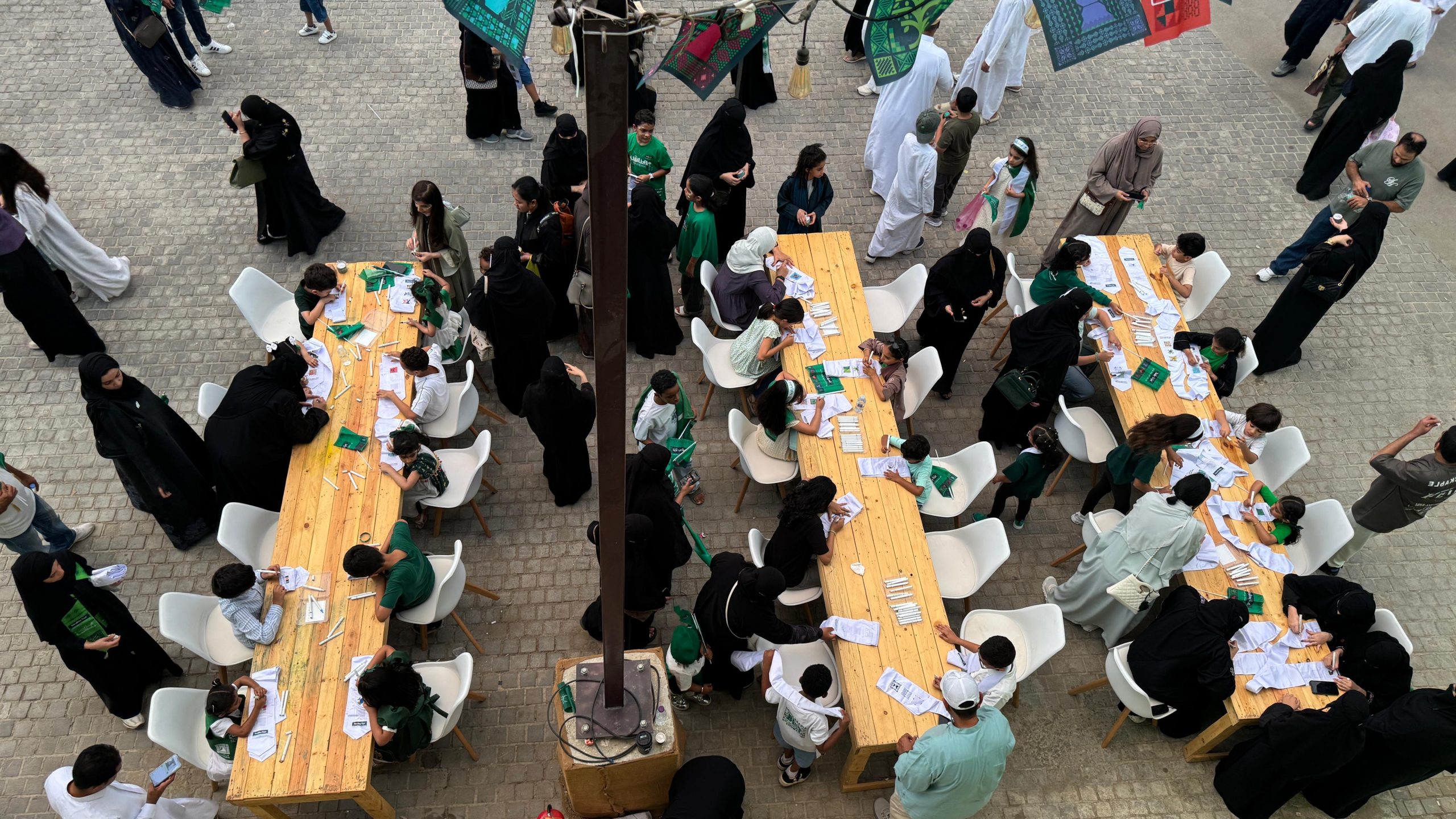 جدة التاريخية تحتفي باليوم الوطني بنغمات طارق عبدالحكيم