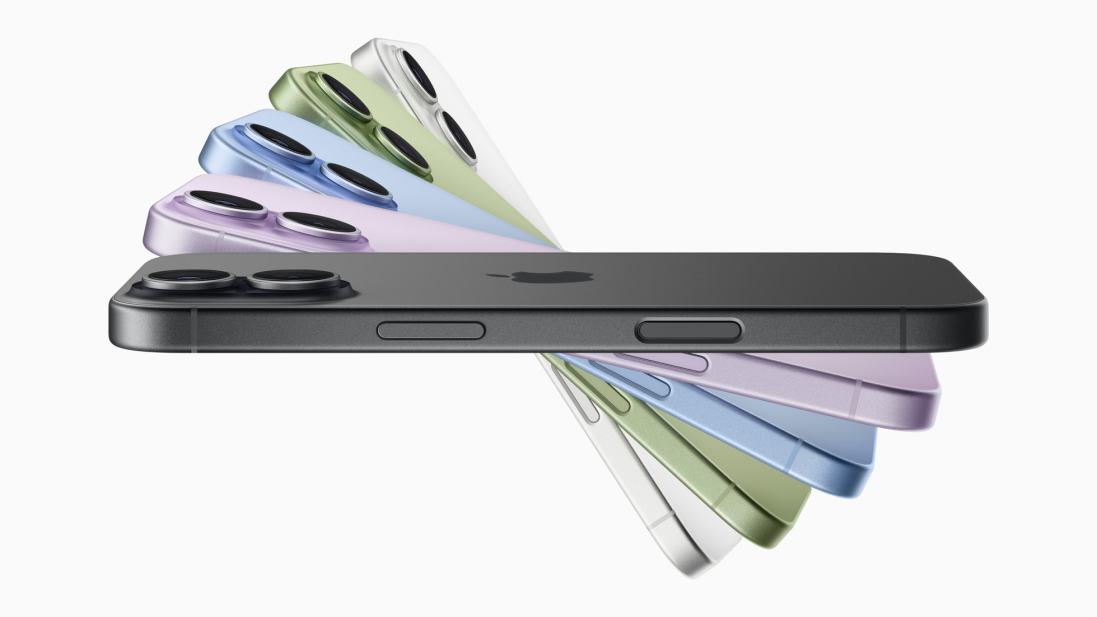 آبل تكشف عن تشكيلة iPhone 17 بأسعار تبدأ من 799 دولارًا