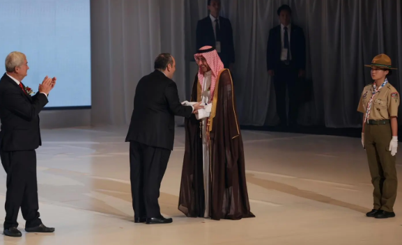 السعودية تتسلّم راية إكسبو رسميًا من اليابان استعدادًا لاستضافة معرض الرياض 2030
