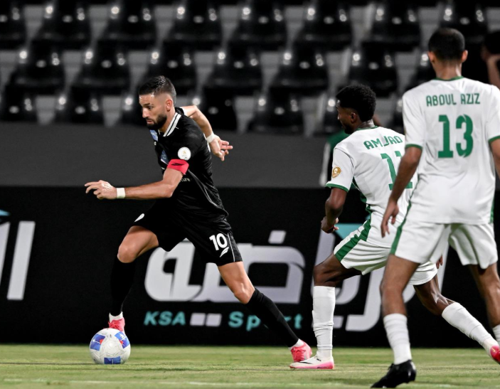 الشباب يتعادل إيجابيا أمام النهضة العماني في كأس الخليج للأندية الشباب والنهضة العماني