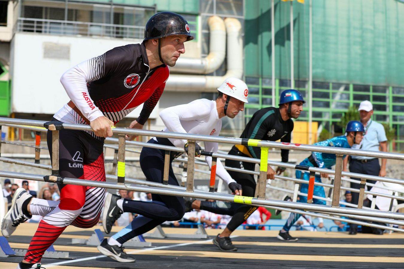 القبض على مخالف لنظام أمن الحدود لتهريبه 84 كيلو قات في جازان