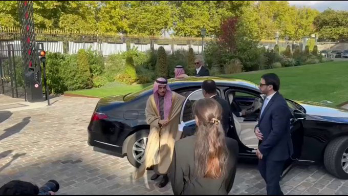 وزير الخارجية يصل مقر اجتماع باريس الوزاري بشأن غزة