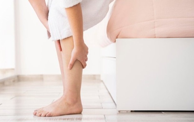 تململ الساقين قد يكون إنذاراً مبكراً لمرض باركنسون