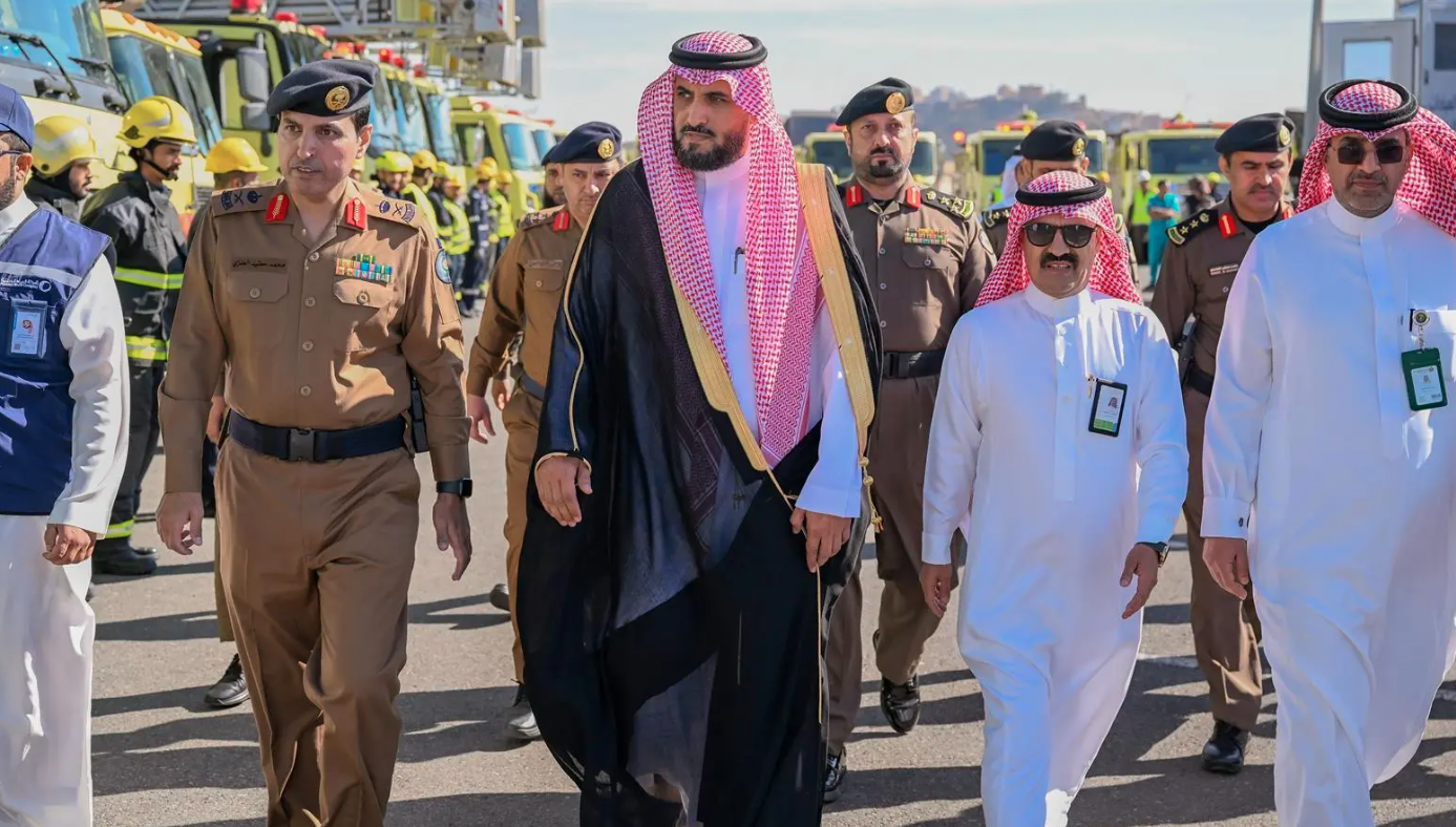 الدفاع المدني بالباحة ينفذ فرضية حريق في غابة رغدان