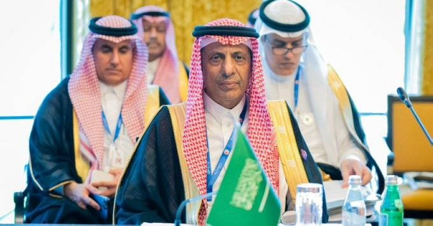نيابة عن وزير الخارجية.. “الرسي” يشارك في اجتماع المجلس الوزاري التحضيري للقمة الخليجية الـ46