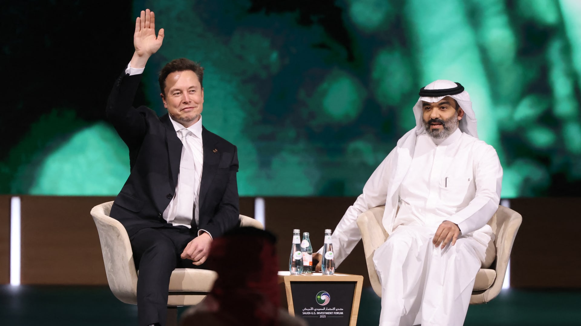 تحالف “ماسك وإنفيديا”: نُخطط لمركز بيانات عملاق للذكاء الاصطناعي بالسعودية