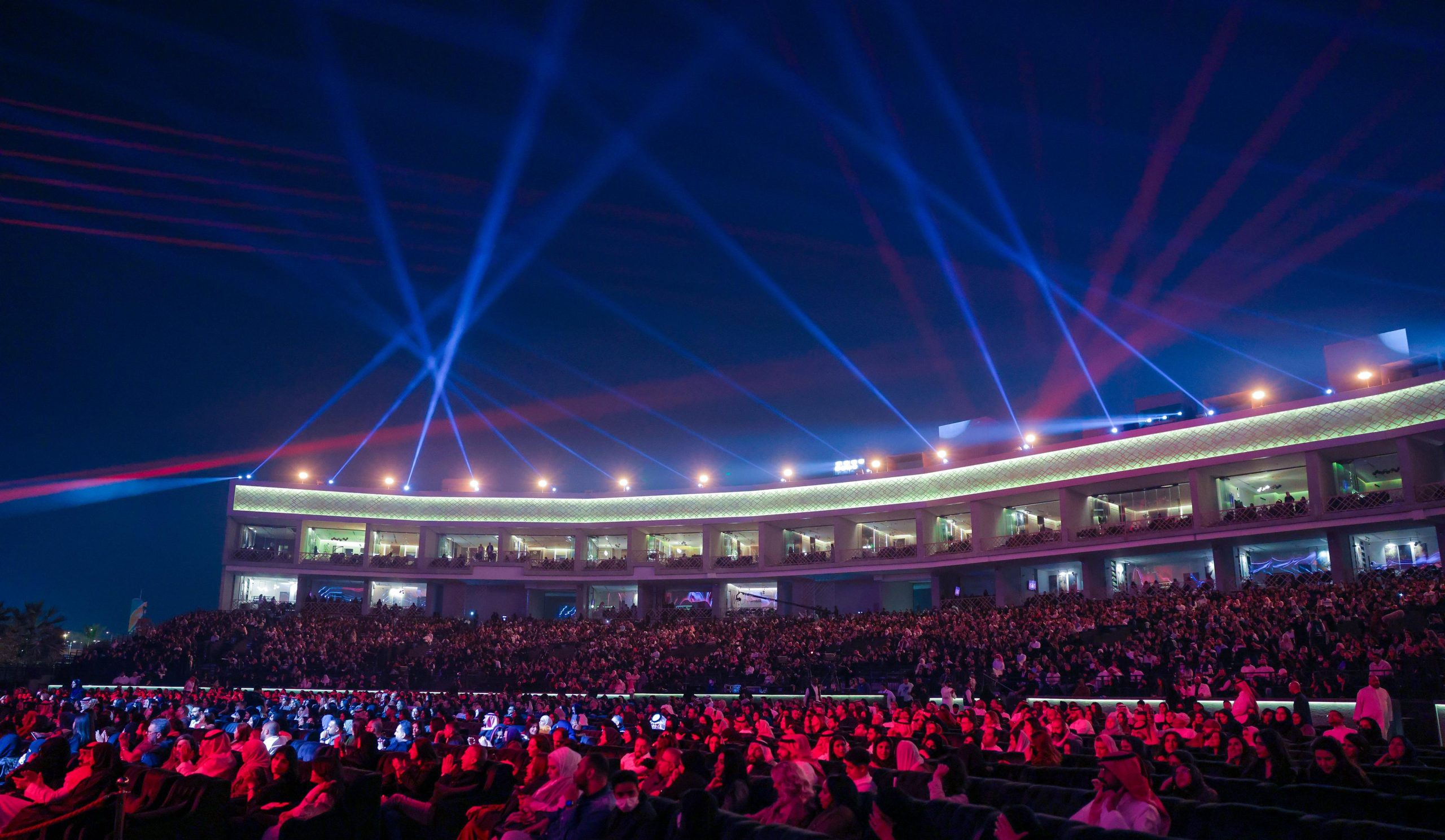 كولومبيا تتراجع عن تعليق التعاون الاستخباراتي مع واشنطن