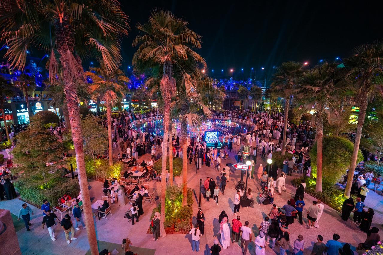 وسط إقبال كبير على الفعاليات المتنوعة.. موسم الرياض 2025 يكسر حاجز 5 ملايين زائر