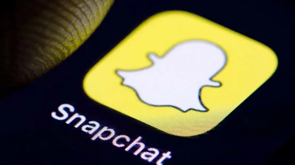 سناب شات تدخل سباق الذكاء الاصطناعي بشراكة ضخمة مع Perplexity