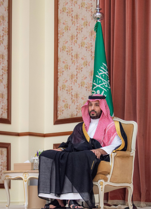 البقعة الشمسية العملاقة رقم 4294 تظهر في سماء الحدود الشمالية