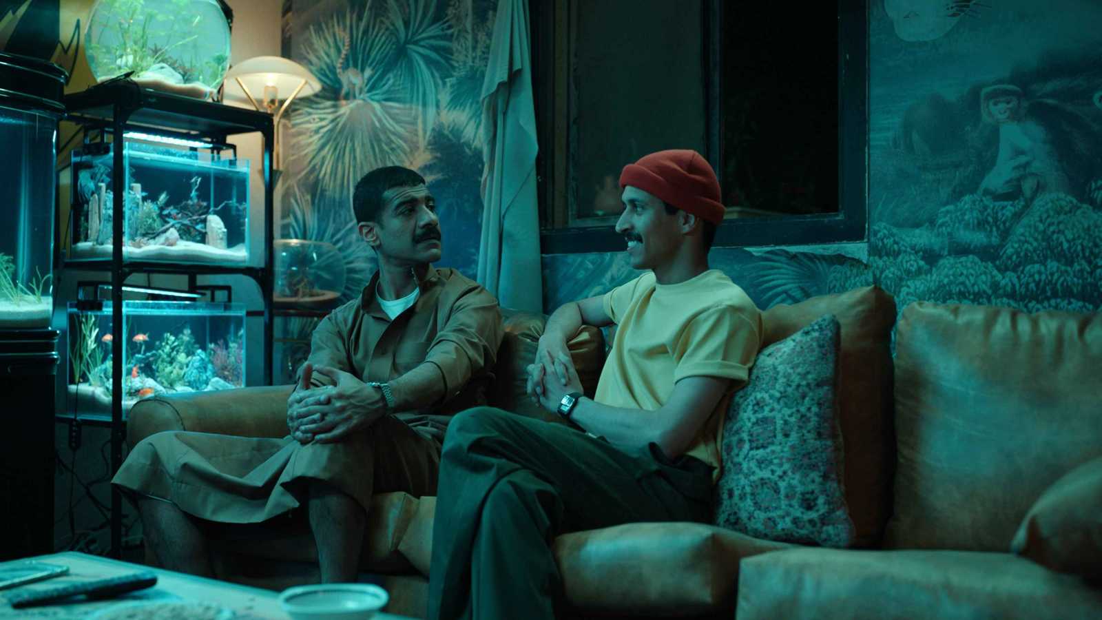 مشاهدة فيلم رهين الآن على نتفليكس: كوميديا سعودية مثيرة وجديدة فيلم رهين