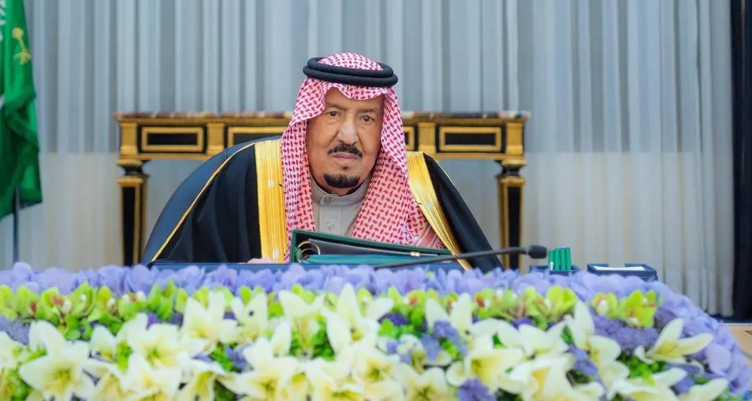 برئاسة الملك.. مجلس الوزراء يؤكد: أمن المملكة خط أحمر والالتزام بسيادة اليمن واستقراره ثابت