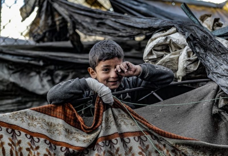 المنخفض الجوي يفاقم معاناة أهل غزة وسط هشاشة الخيام
