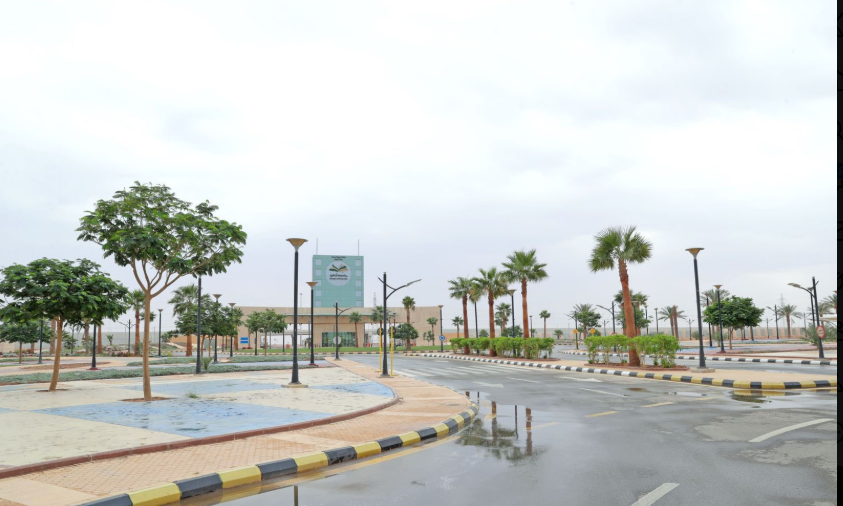 تعليق الدراسة الحضورية غدا في جامعة شقراء بسبب حالة الطقس