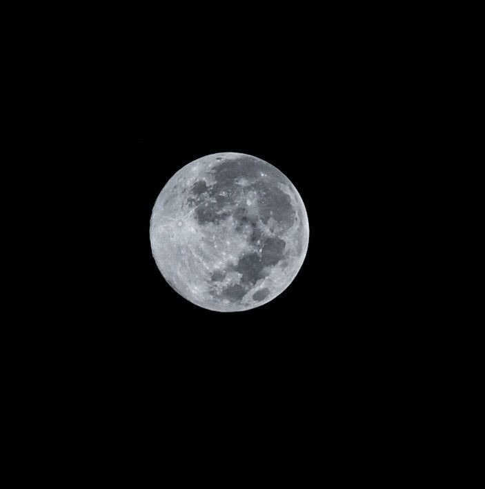 الدفاع المدني: هطول أمطار رعدية على مناطق المملكة من الغد حتى الخميس المقبل