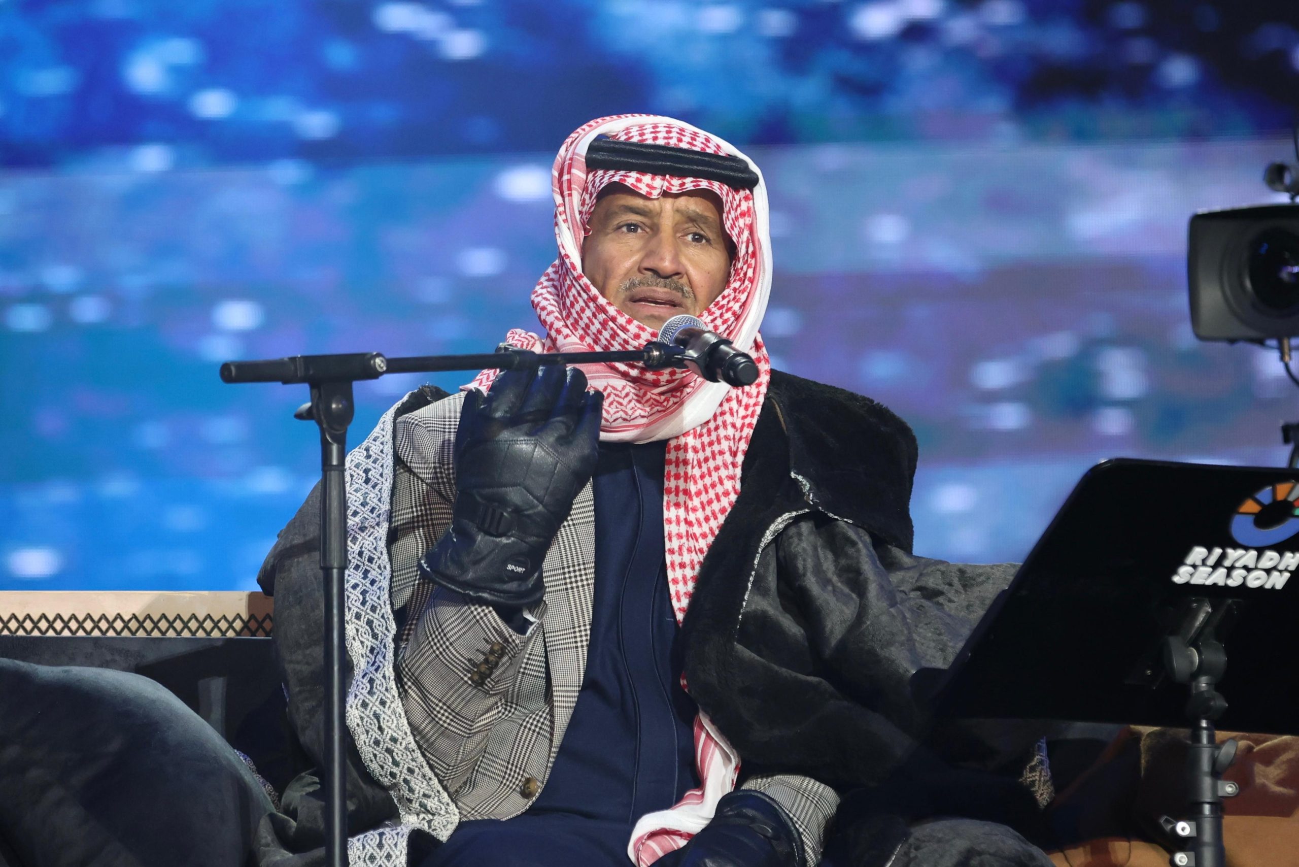 تسعينات مخاوي الليل.. تذكار من لا يقوى الهجر