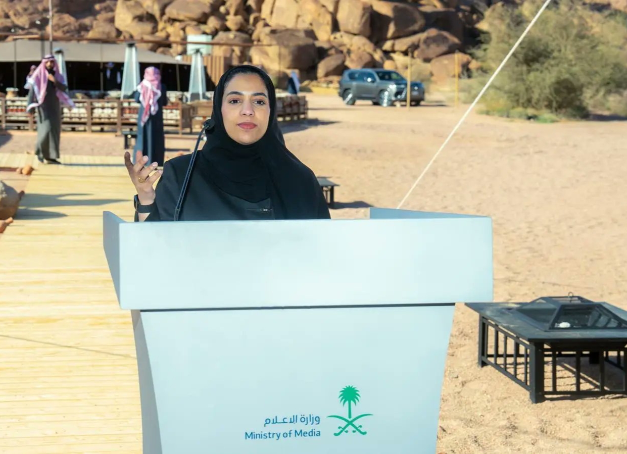 أمير حائل يستقبل مساعد وزير الإعلام