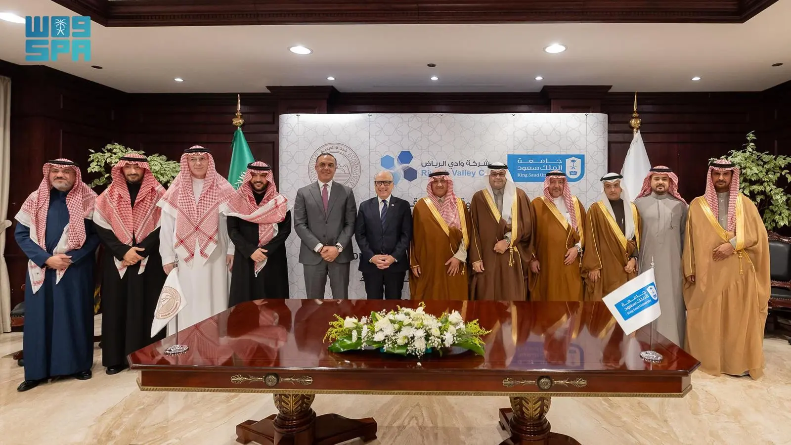 أنباء عن إقالة رينارد من تدريب الأخضر