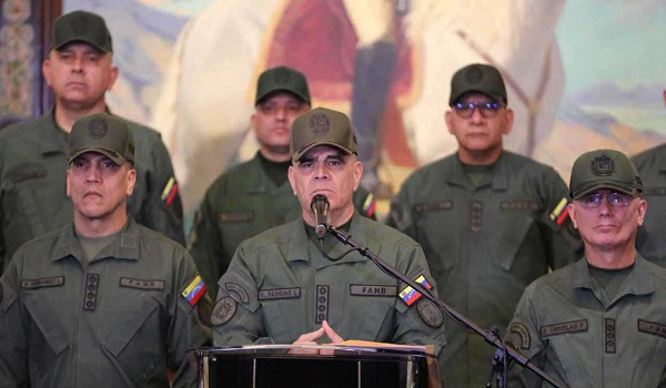 وزير الدفاع الفنزويلي: سنقاوم وسننتصر 