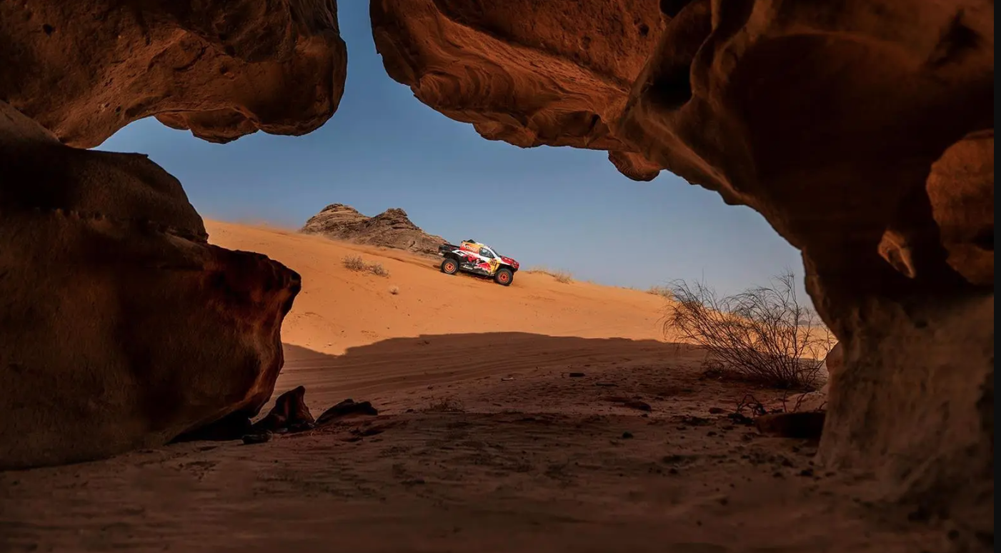 العلا تتألق في رالي داكار السعودية 2026 بتضاريسها الفريدة