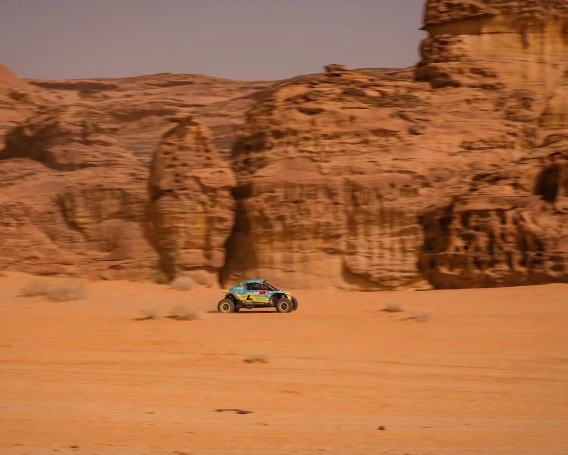 العلا تتألق في رالي داكار السعودية 2026 بتضاريسها الفريدة