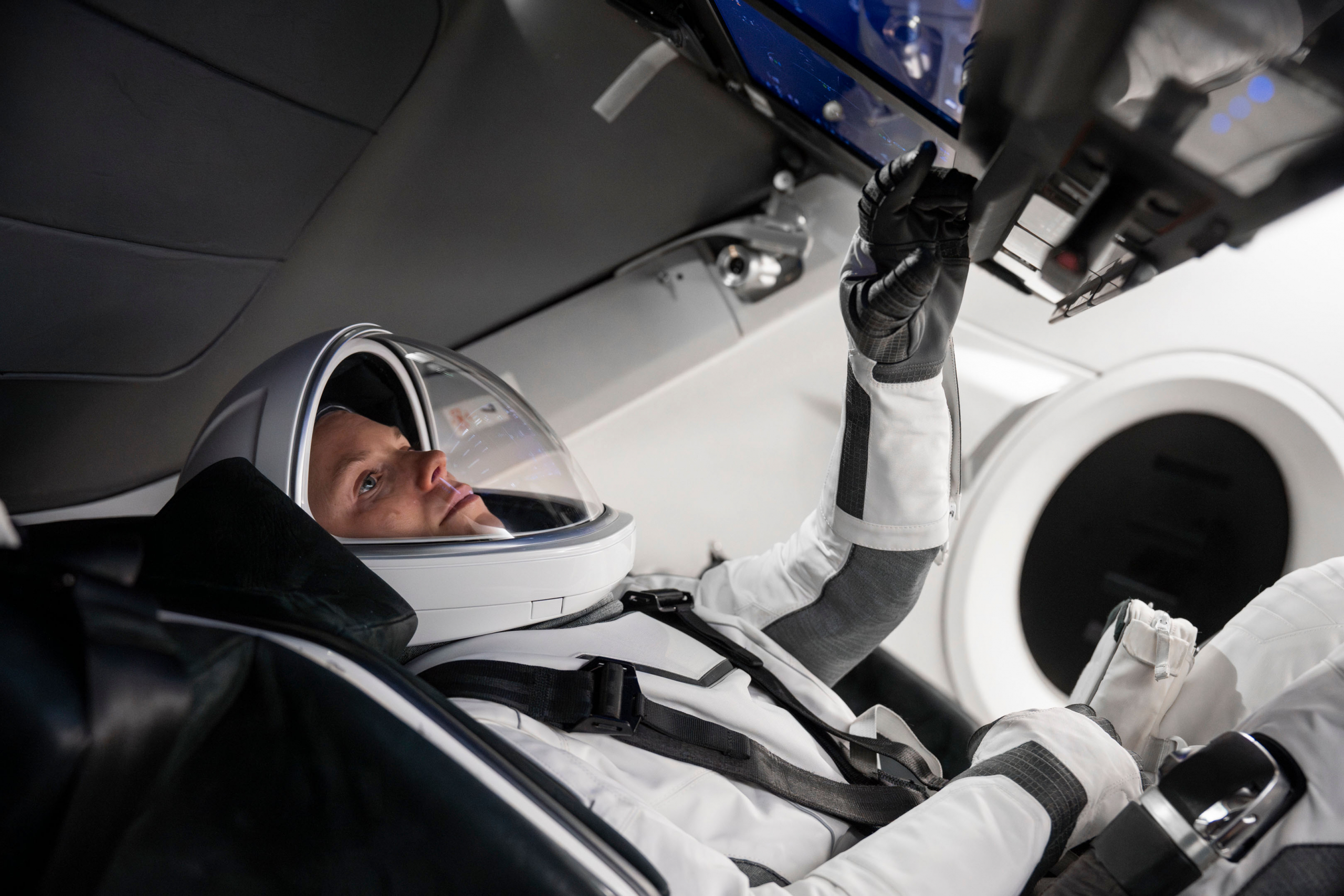  أكواباور السعودية تدشن محطة رياح في أذربيجان بقدرة 240 ميجاواط