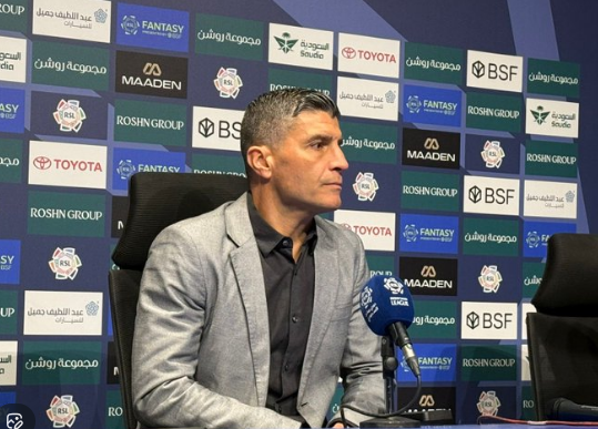 وكيل بيدرو إيمانويل يكشف موقفه من تدريب الأخضر بيدرو إيمانويل