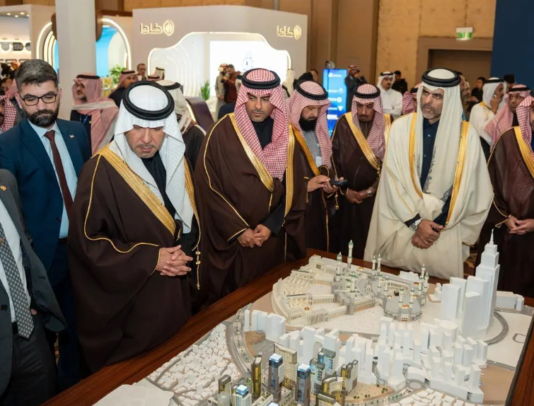 وصول طائرة التوأم السيامي الفلبيني أوليفيا وجيانا إلى الرياض