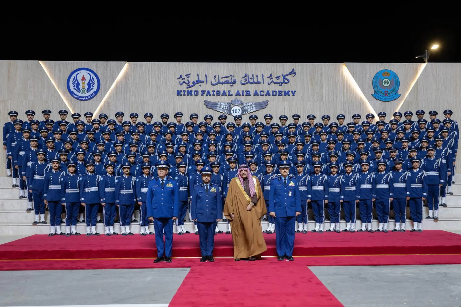 صقور جديدة تحلق .. تخريج الدفعة 107 من الملك فيصل الجوية 