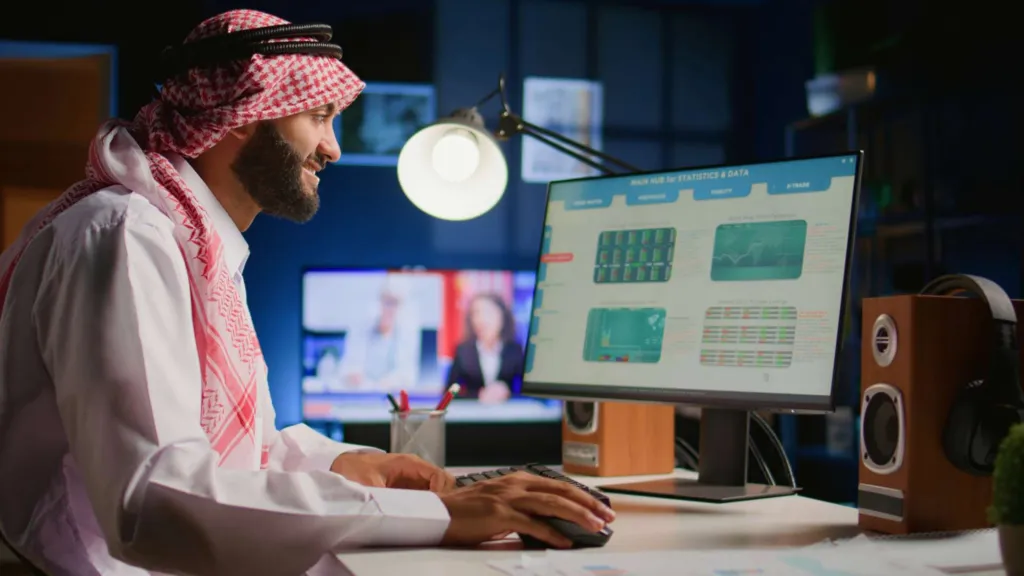 أيمارك: التكنولوجيا المالية السعودية تقود طفرة في سوق التخصيم 