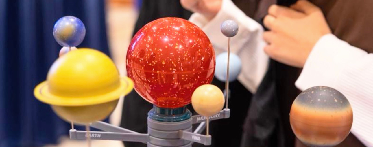 من الذكاء الاصطناعي للمال.. منطقة الفرص ترسم مستقبل طلاب الشمالية 