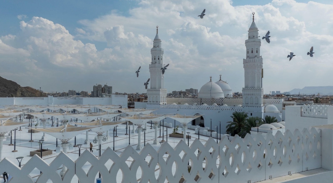 تهيئة المصليات والمواقف بمركز القبلتين الحضاري في المدينة خلال رمضان