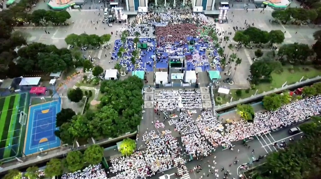 10 آلاف مستفيد بجزر القمر.. الشؤون الإسلامية تدشن برنامج التفطير