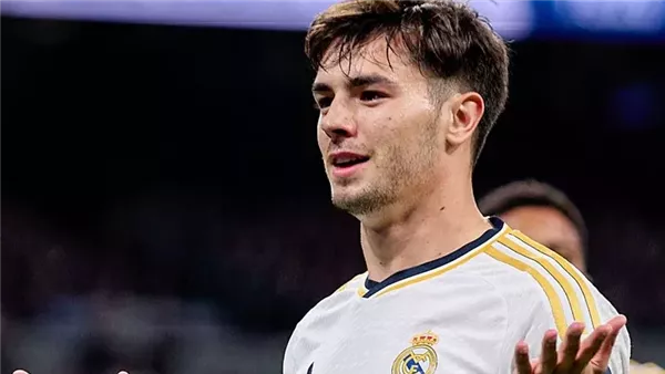 عرض إيطالي يهدد استمرار دياز مع ريال مدريد