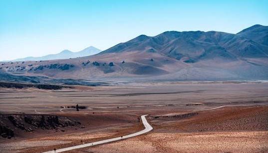 اكتشاف مجتمعات حية مستقرة في أكثر الصحاري جفافاً حول العالم