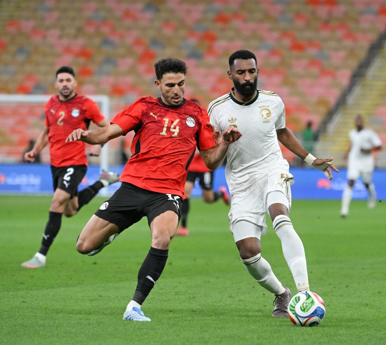 الأخضر يخسر أمام مصر برباعية وديا