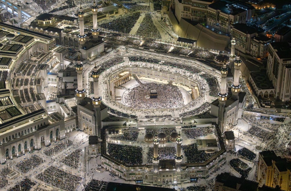 ليلة 25 رمضان.. انتظام الحشود وصلاة هادئة في المسجد الحرام