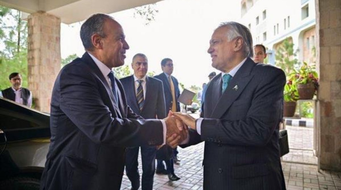 لخفض التصعيد الإقليمي.. وزير الخارجية المصري يتلقى اتصالًا من نظيره الباكستاني