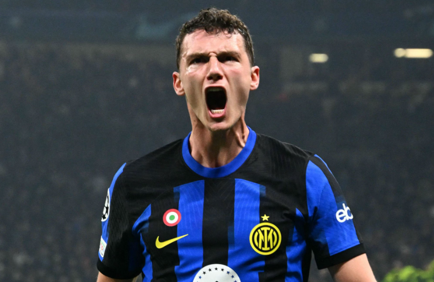 بنغامين بافارد ظهير إنتر ميلان مطلوب في النصر