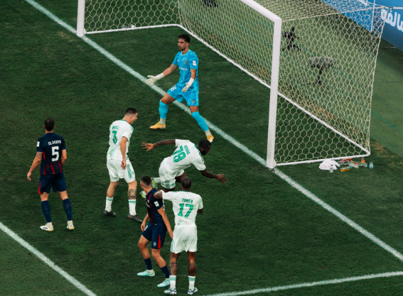 الأهلي يفوز على جوهور ويصطدم بفيسيل كوبي في نصف نهائي الآسيوية