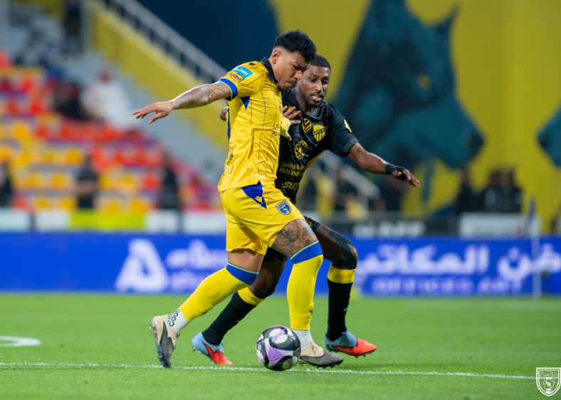 الاتحاد يداوي جراح الآسيوية بثنائية أمام التعاون الاتحاد والتعاون