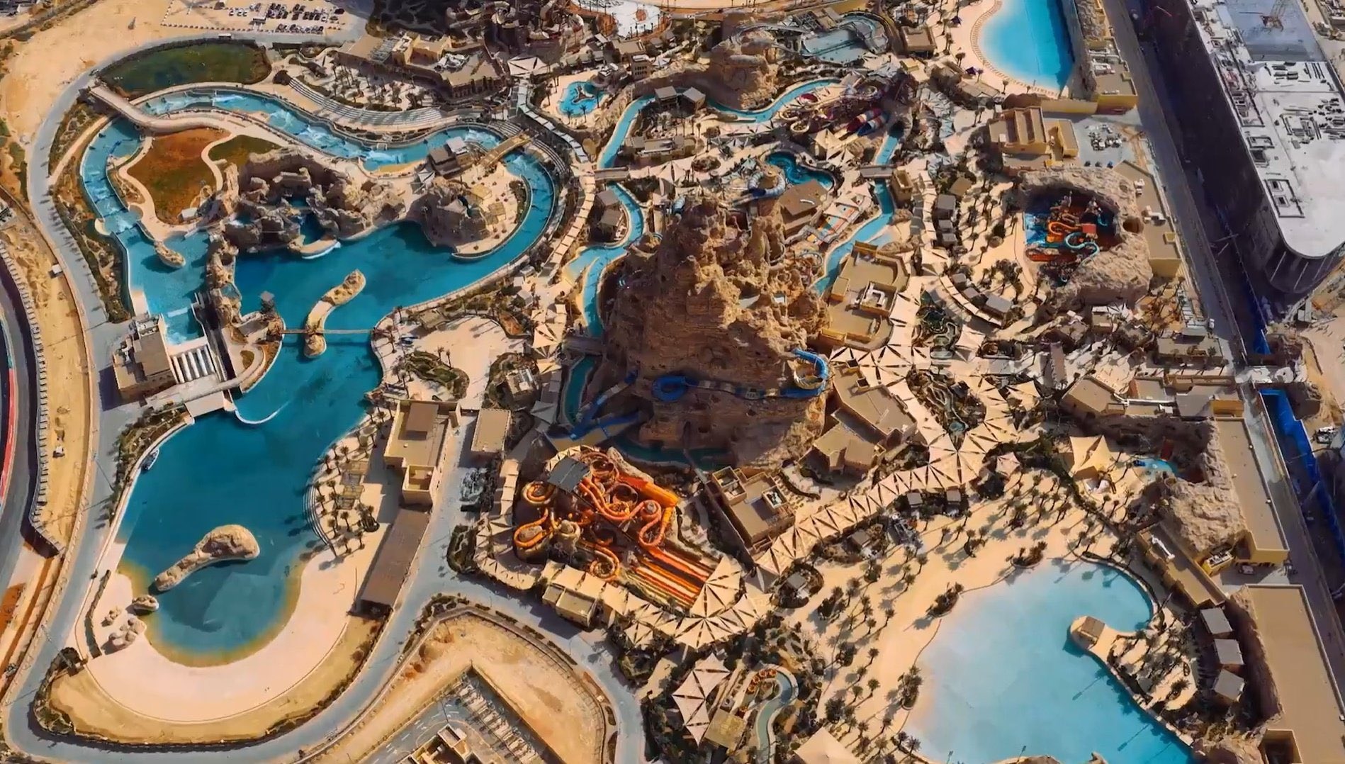 الافتتاح غدًا.. كيف رسمت «أكواريبيا» المعادلة الجديدة للترفيه السعودي؟