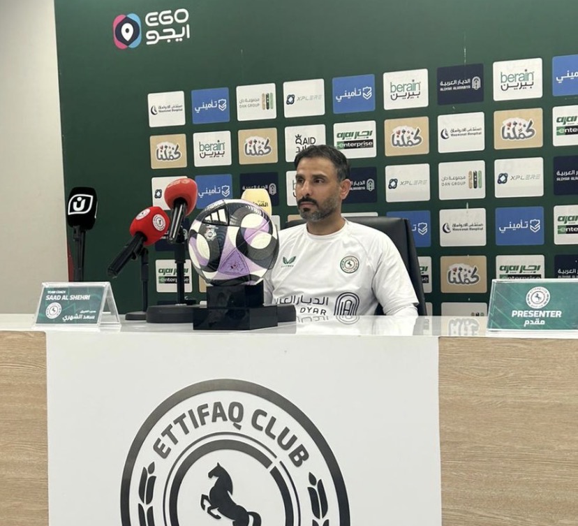 ‫سعد الشهري يحسم جدل مفاوضات الأخضر لخلافة رينارد